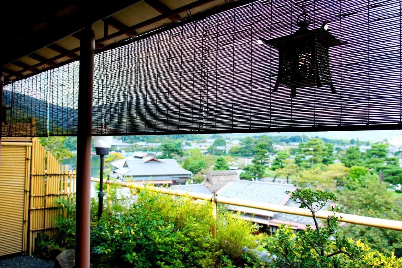 Kyoto Arashiyama Onsen Ryokan Togetsutei ภายนอก รูปภาพ