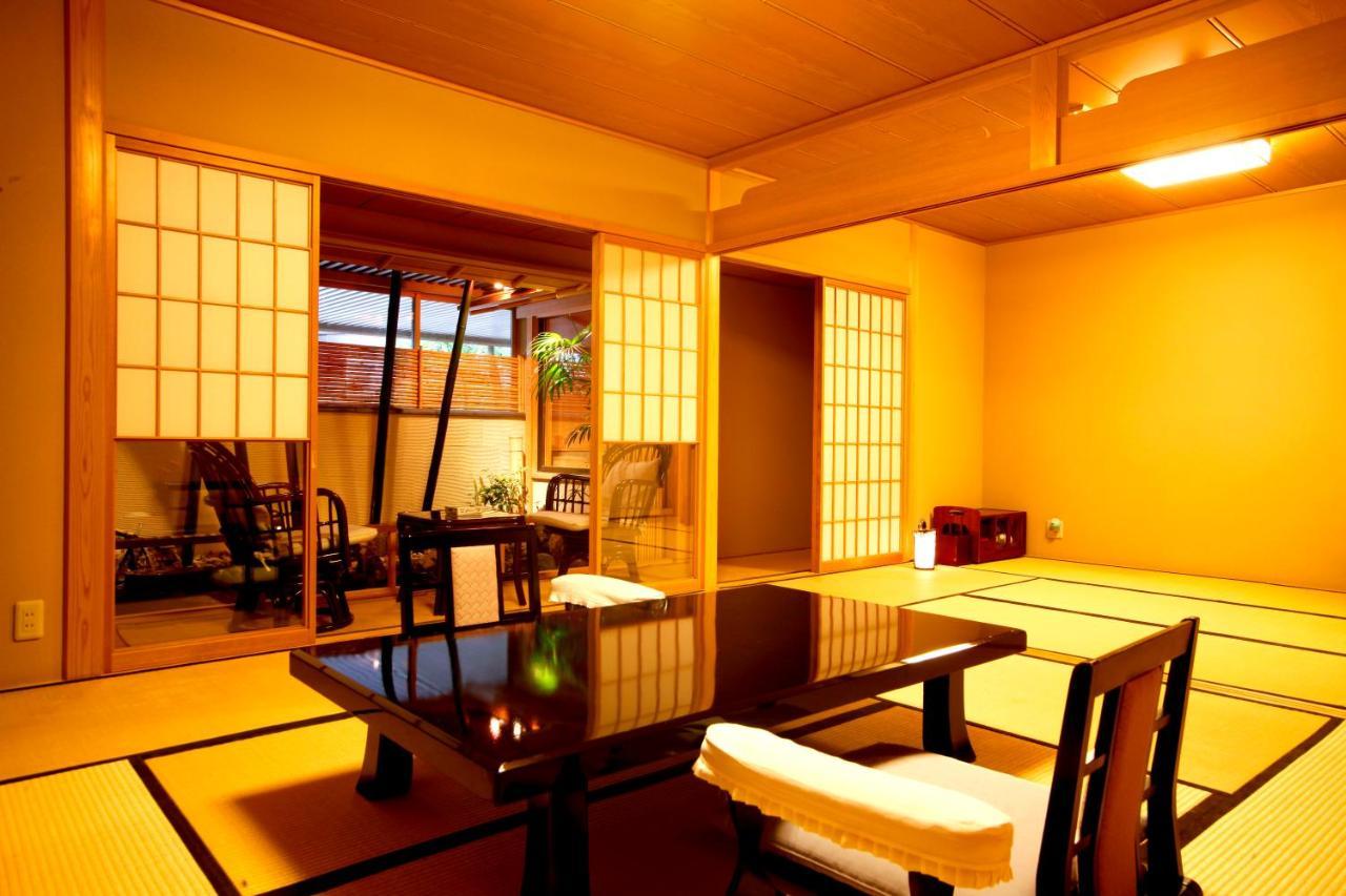 Kyoto Arashiyama Onsen Ryokan Togetsutei ภายนอก รูปภาพ