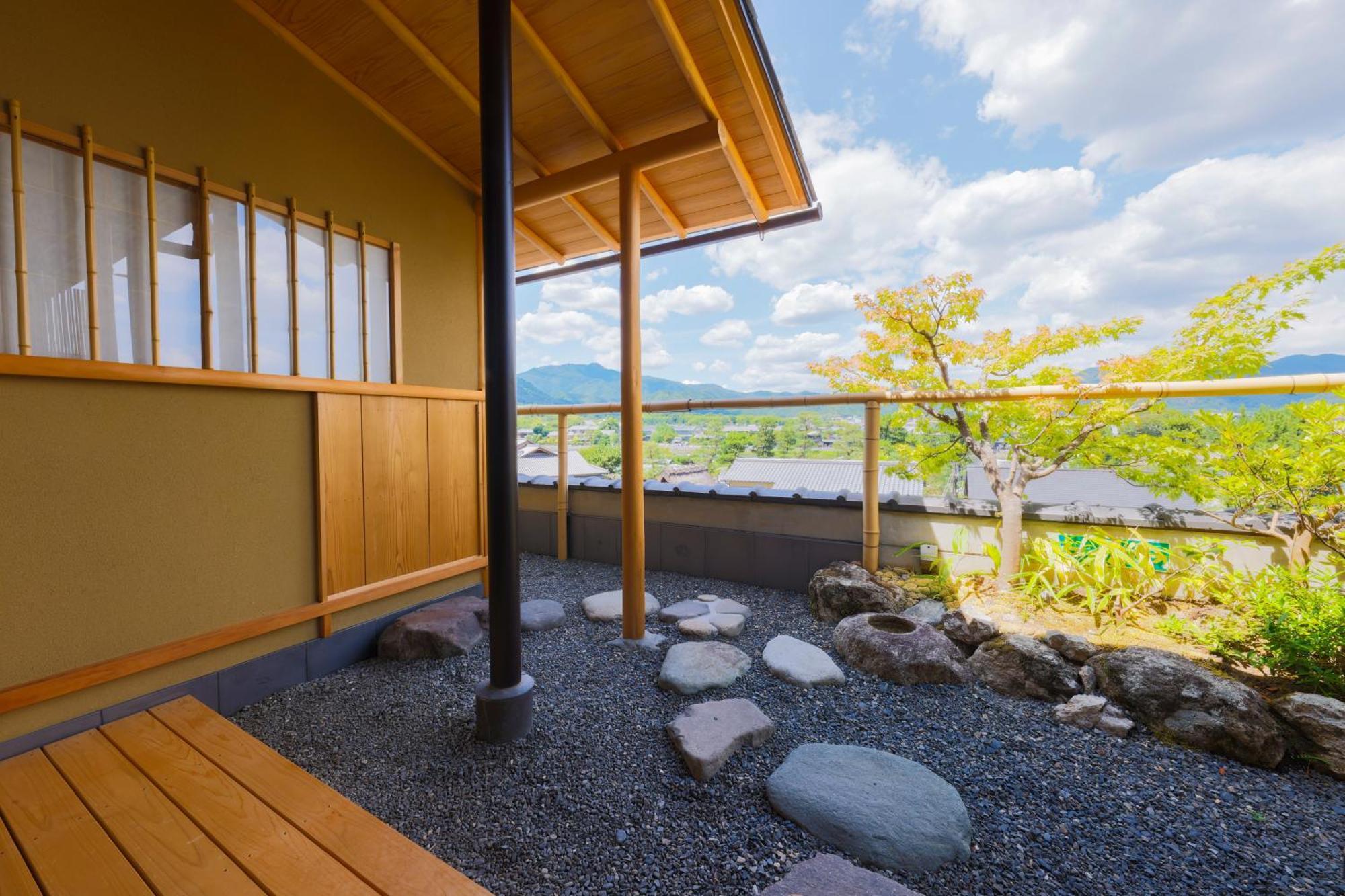 Kyoto Arashiyama Onsen Ryokan Togetsutei ภายนอก รูปภาพ