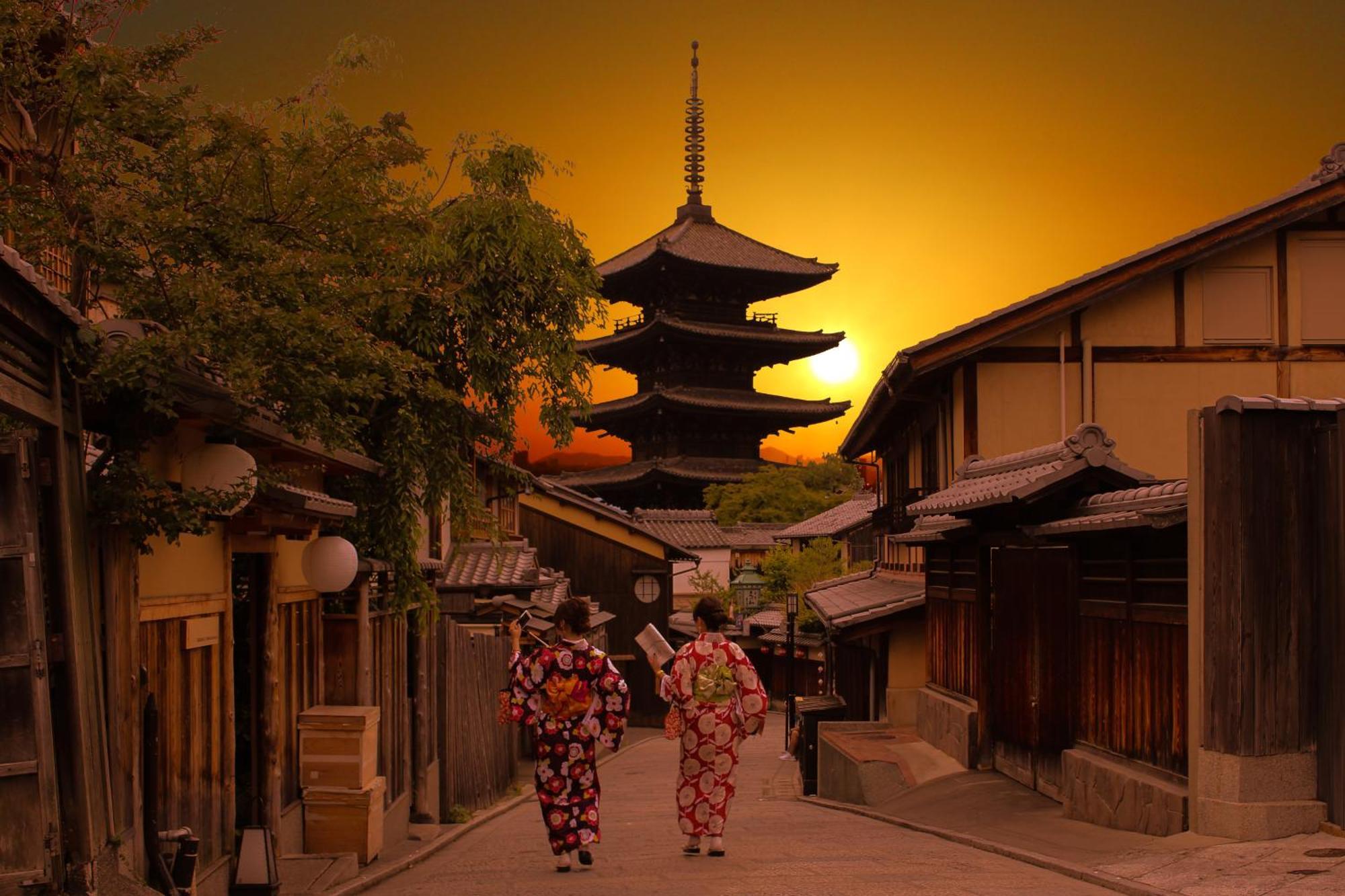 Kyoto Arashiyama Onsen Ryokan Togetsutei ภายนอก รูปภาพ
